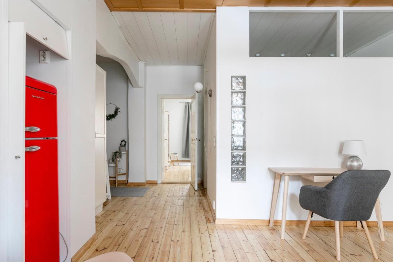 2Ndhomes Central & Spacious 85M2 Apartment In Yrjoenkatu Helsínquia Exterior foto